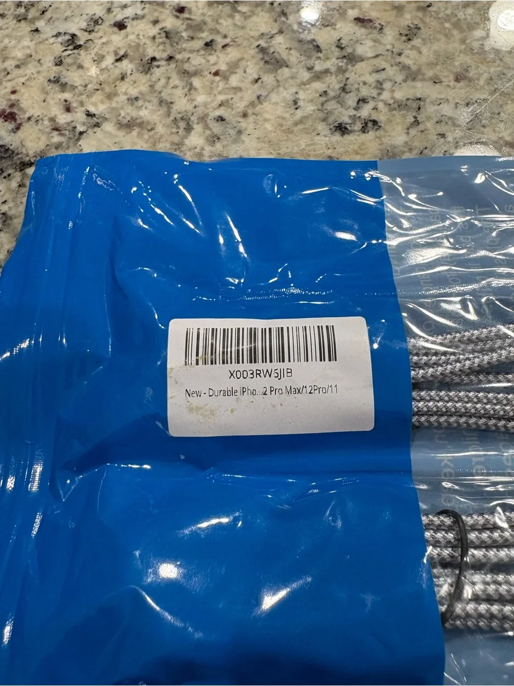 Wired 2 Pro Max/12 Pro/ 11 iPhone charging cords new in package Unbranded